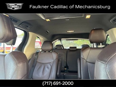 Used 2023 Toyota Sienna Platinum AWD/4WD image 24