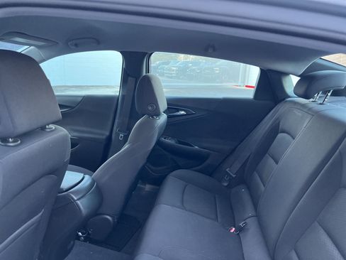 Used 2022 Chevrolet Malibu LS image 19