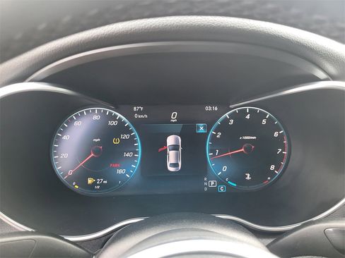 Used 2019 Mercedes-Benz C 300 4MATIC Sedan image 11