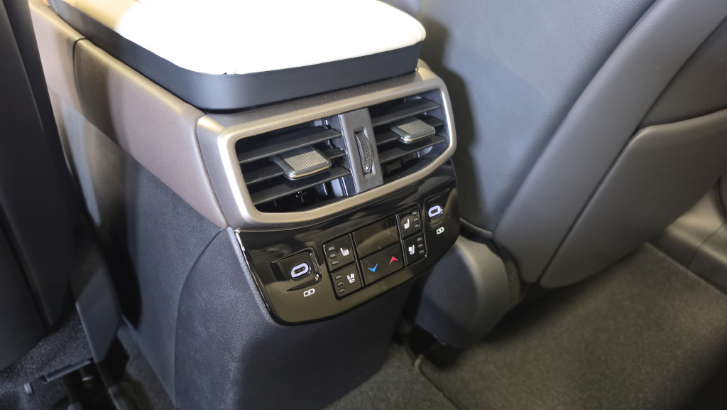 New 2026 Lexus RX 350 AWD/4WD image 20