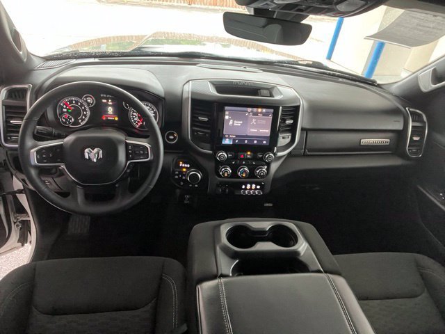 Used 2025 RAM 1500 Big Horn AWD/4WD image 10