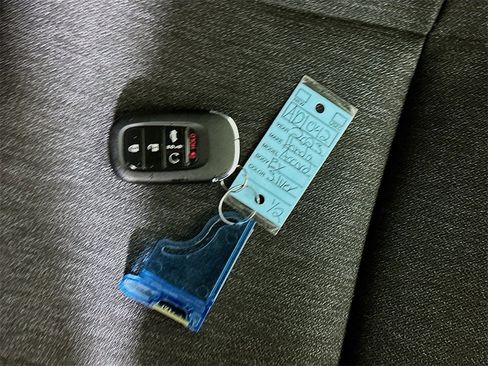 Used 2023 Honda Accord EX image 32