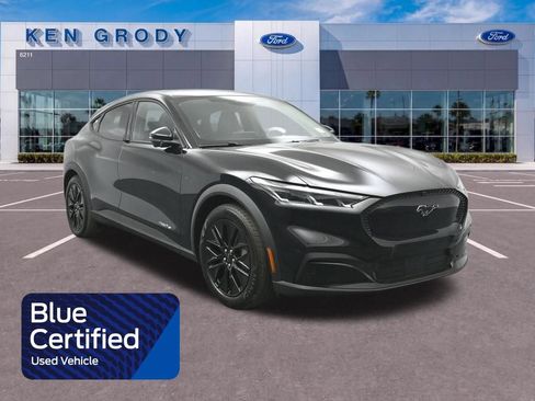 Used 2025 Ford Mustang Mach-E Select w/ Comfort Package Lite RWD image 1