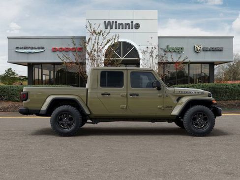 New 2026 Jeep Gladiator Sport AWD/4WD image 21
