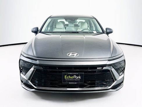 Used 2025 Hyundai Sonata SEL image 2