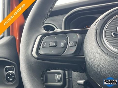 Certified 2025 Jeep Wrangler Unlimited Rubicon AWD/4WD image 28