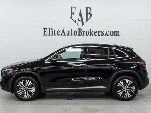 Used 2025 Mercedes-Benz GLA 250 4MATIC w/ Winter Package image 2