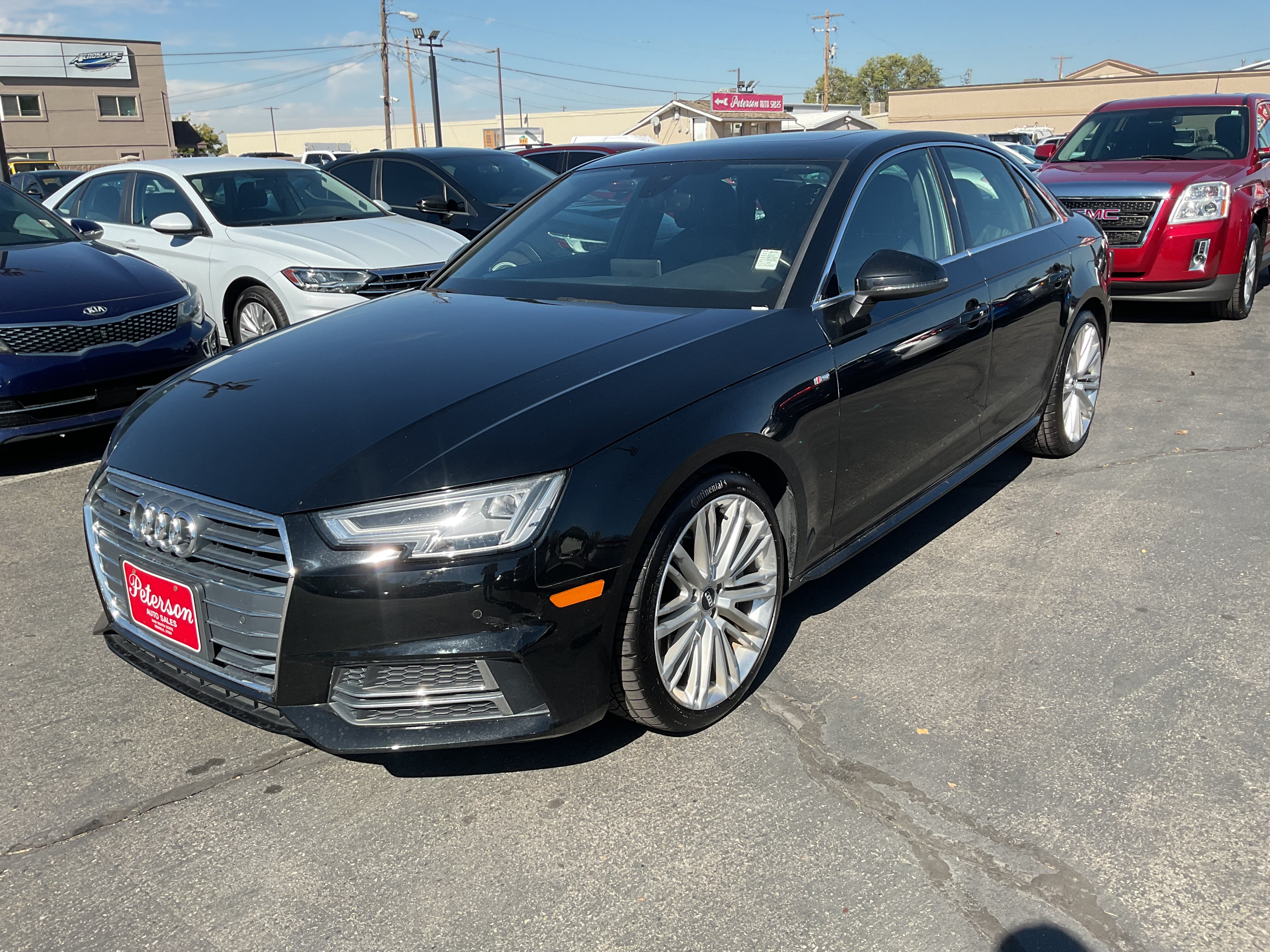 Used 2017 Audi A4 2.0T Premium Plus w/ Premium Plus Package AWD/4WD image 2