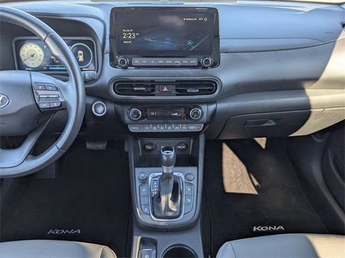 Used 2023 Hyundai Kona Limited image 7