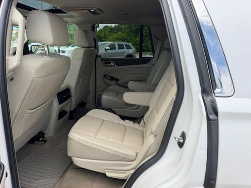 Used 2020 GMC Yukon Denali w/ Denali Ultimate Package AWD/4WD image 10