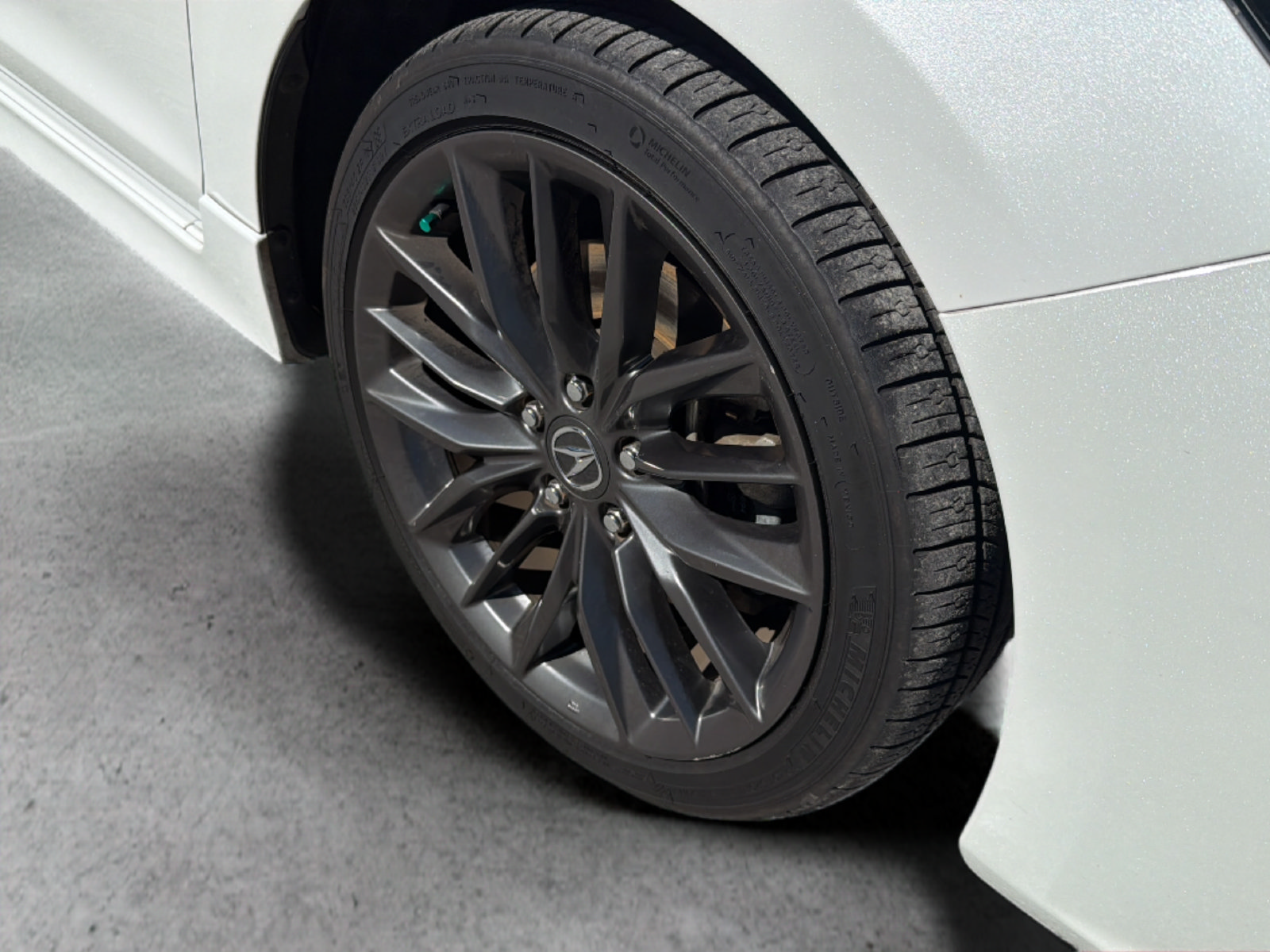 Used 2020 Acura ILX w/ Premium & A-SPEC Package FWD image 15