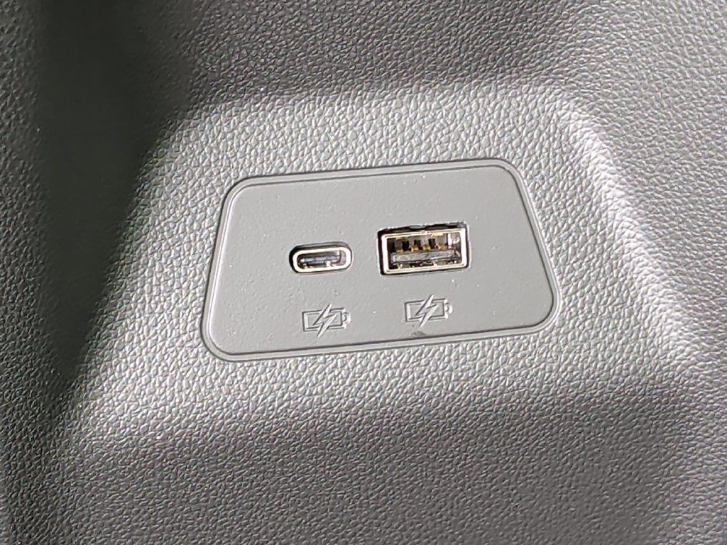 New 2026 Buick Envision Sport Touring AWD/4WD image 37