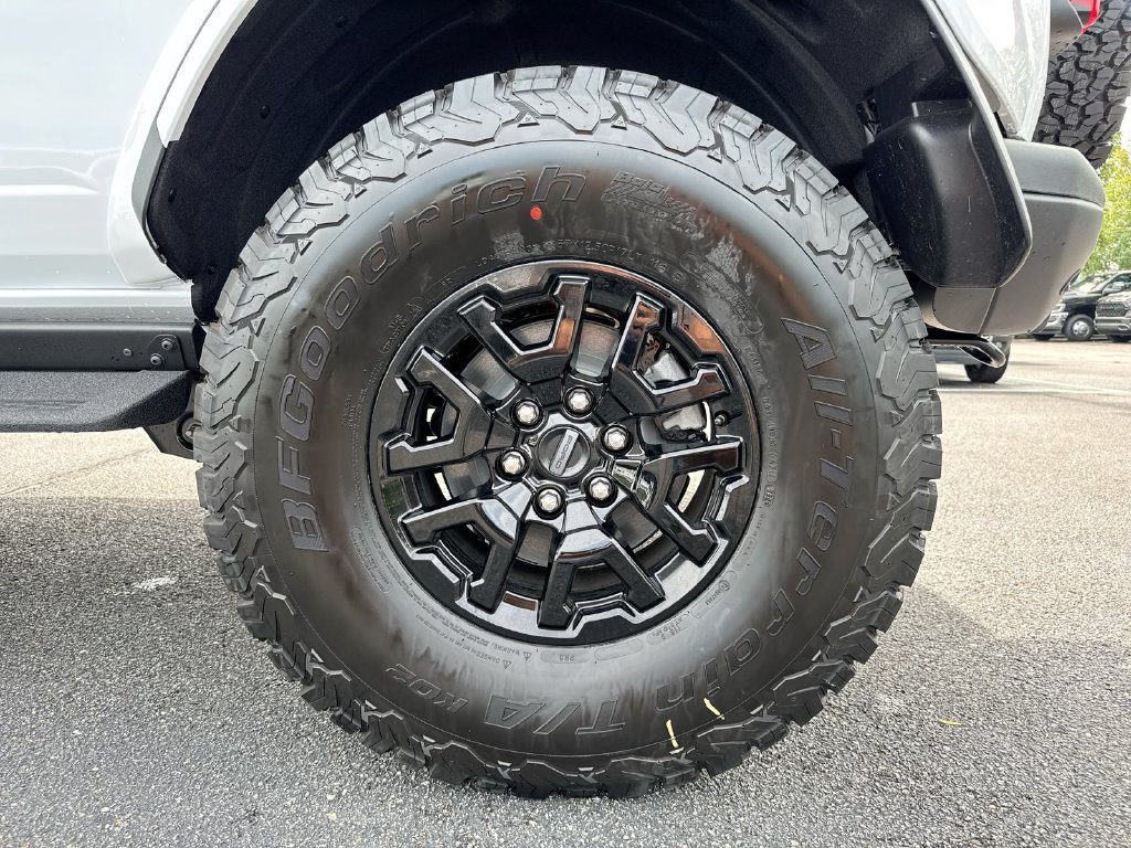New 2026 Ford Bronco Raptor AWD/4WD image 31