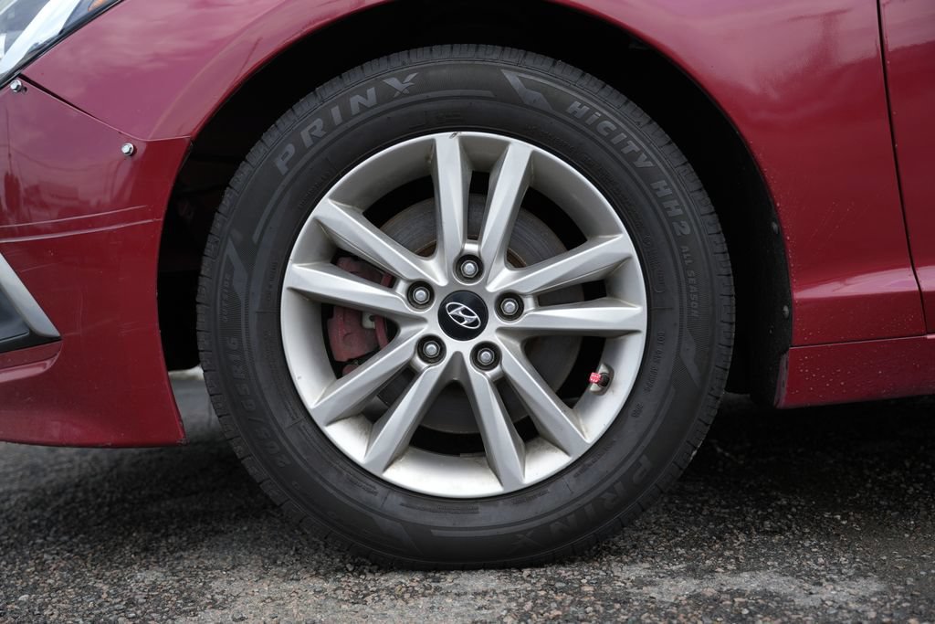 Used 2017 Hyundai Sonata SE FWD image 13