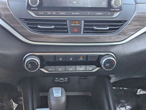 Certified 2024 Nissan Altima 2.5 SV image 21