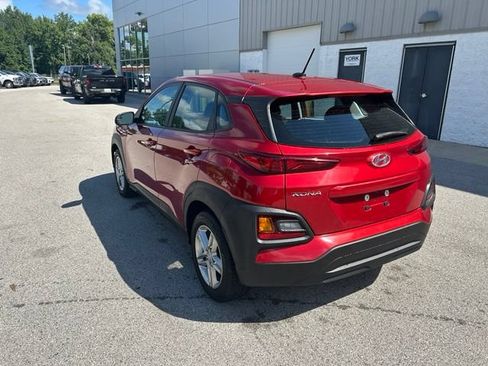 Used 2021 Hyundai Kona SE FWD image 3