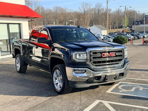 Used 2018 GMC Sierra 1500 SLE w/ SLE Value Package image 8