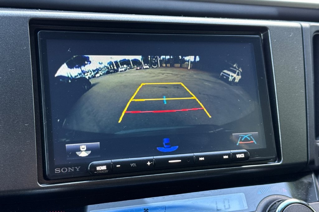 Used 2018 Toyota RAV4 Limited w/ Advanced Technology Package AWD/4WD image 18