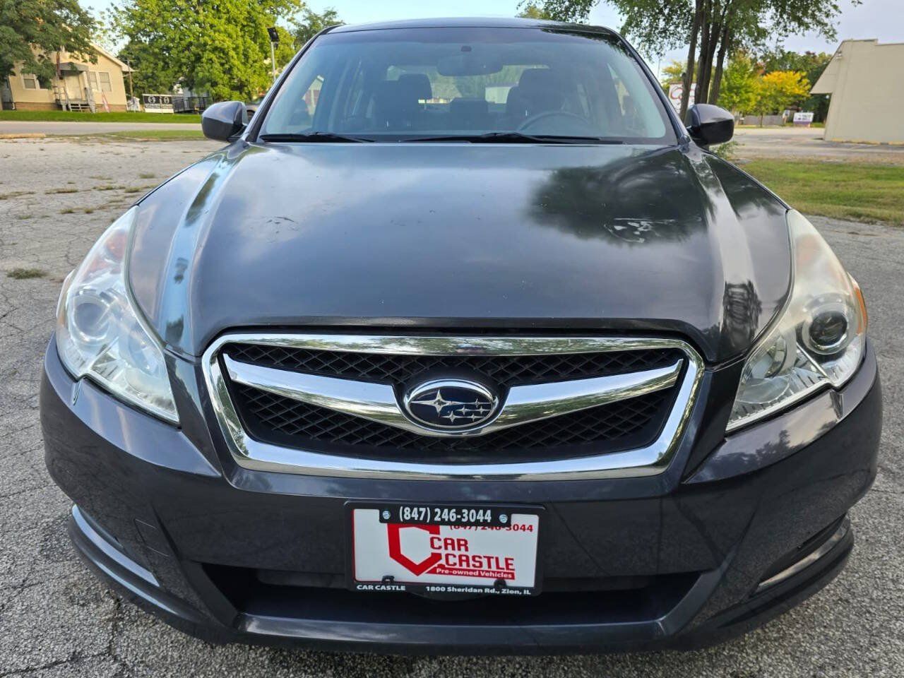 Used 2011 Subaru Legacy 2.5i Premium w/ All-Weather Pkg AWD/4WD image 2