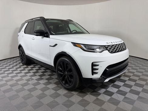 New 2026 Land Rover Discovery Limited Edition image 20