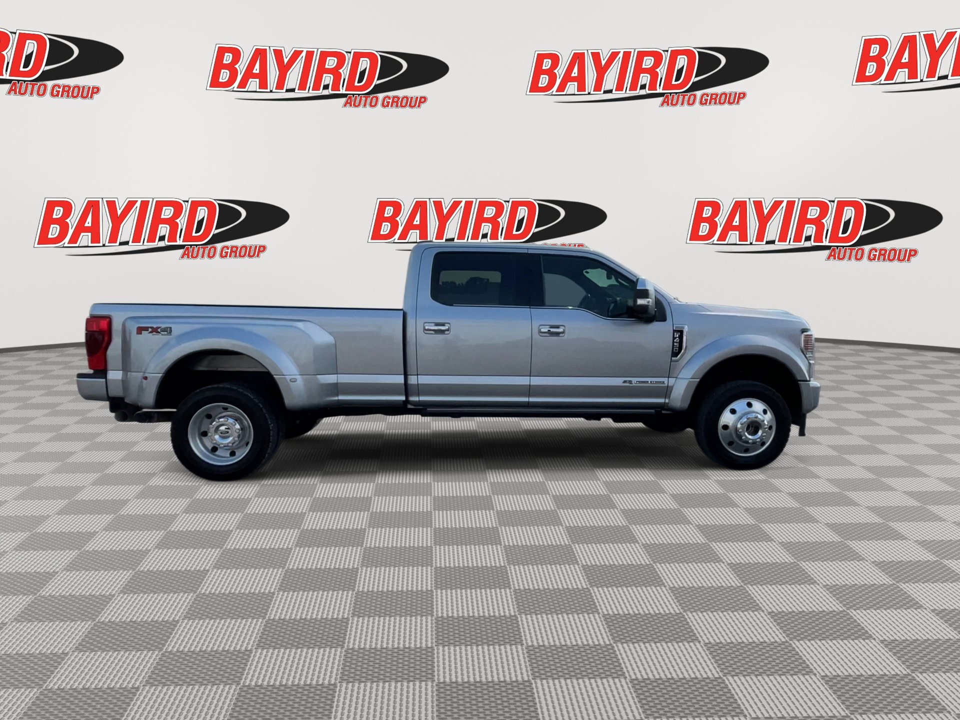 Used 2022 Ford F450 Platinum w/ FX4 Off-Road Package AWD/4WD image 9