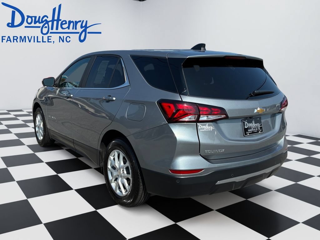 Used 2024 Chevrolet Equinox LT FWD image 3