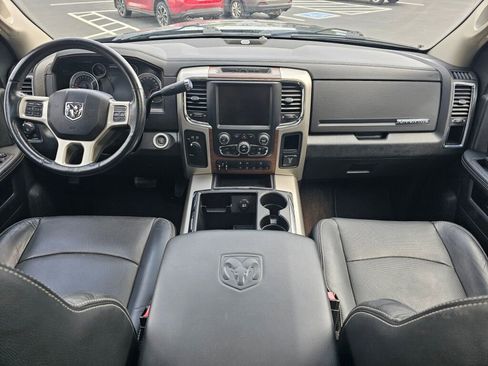 Used 2014 RAM 2500 Laramie w/ Convenience Group AWD/4WD image 19