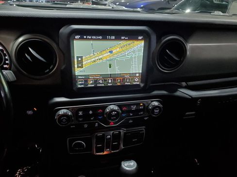 Used 2021 Jeep Wrangler Unlimited Sport AWD/4WD image 29