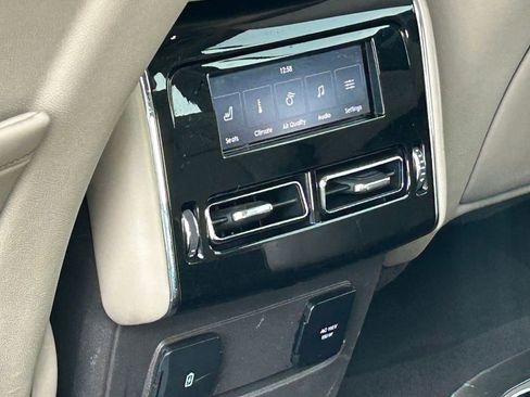 Used 2021 Lincoln Aviator Reserve w/ Equipment Group 202A image 31