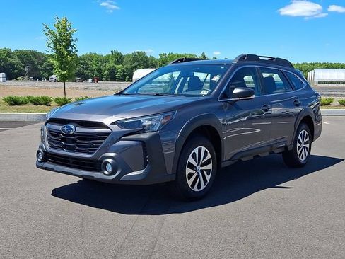 Certified 2024 Subaru Outback AWD/4WD image 3