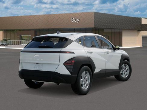 New 2026 Hyundai Kona SE image 4