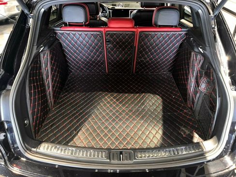 Used 2024 Porsche Macan S AWD/4WD image 26