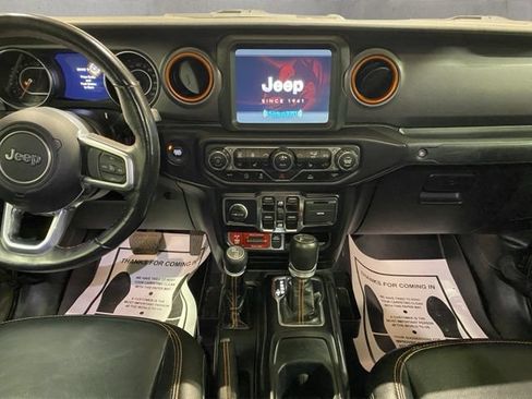 Used 2022 Jeep Gladiator Mojave w/ Cold Weather Group AWD/4WD image 15