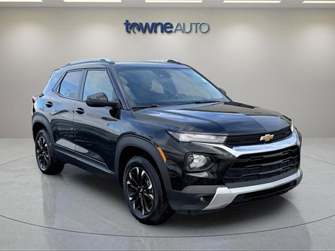Used 2023 Chevrolet TrailBlazer LT w/ Convenience Package image 7