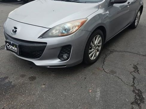Used 2012 MAZDA MAZDA3 i Grand Touring image 3