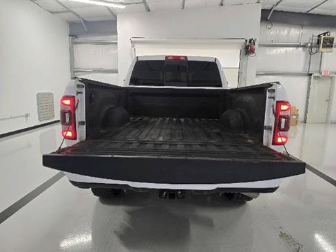 Used 2023 RAM 2500 Laramie AWD/4WD image 7