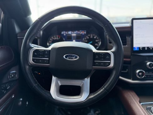 Used 2022 Ford Expedition Max Limited AWD/4WD image 13