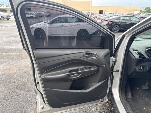 Used 2016 Ford Escape S FWD image 12