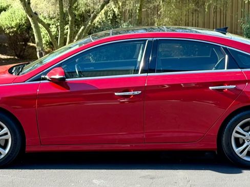Used 2019 Hyundai Sonata Limited w/ Ultimate Package 04 FWD image 5