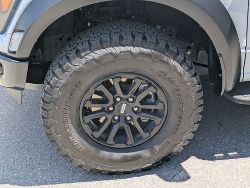Used 2025 Ford F150 Raptor AWD/4WD image 11