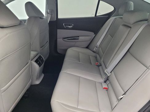 Used 2019 Acura TLX image 18
