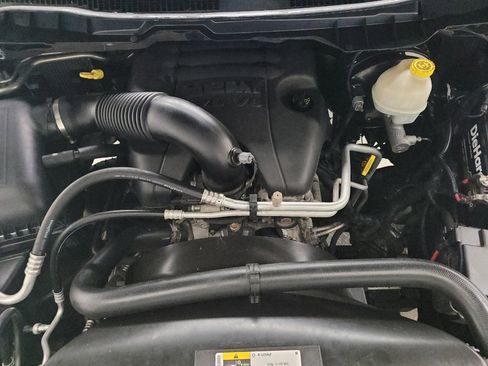 Used 2014 RAM 1500 Express image 30