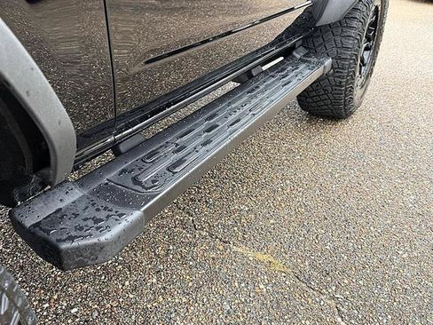 Used 2023 Ford Bronco Wildtrak AWD/4WD image 13