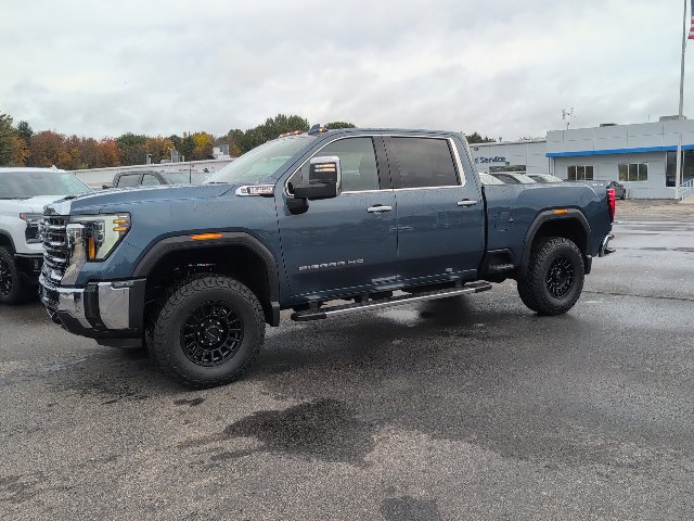 Used 2024 GMC Sierra 2500 SLT w/ SLT Convenience Package AWD/4WD image 1