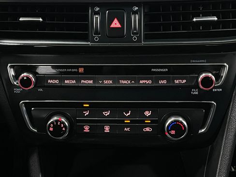 Used 2018 Kia Optima LX FWD image 23