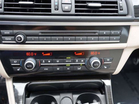 Used 2014 BMW 535d xDrive AWD/4WD image 19