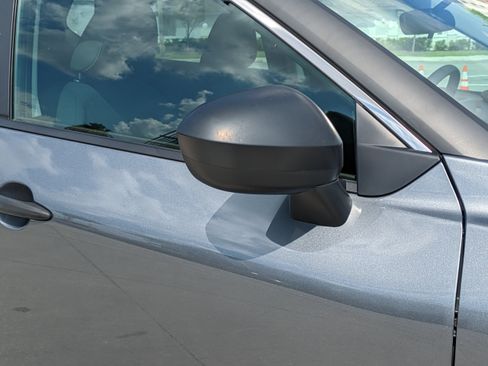 Used 2023 Nissan Rogue S FWD image 12