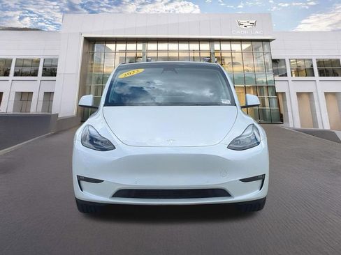 Used 2022 Tesla Model Y Long Range AWD/4WD image 2