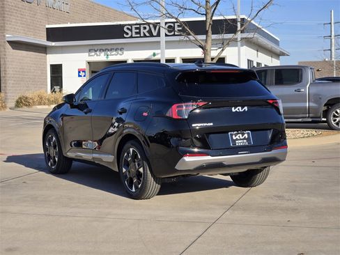 New 2026 Kia Sportage SX image 3