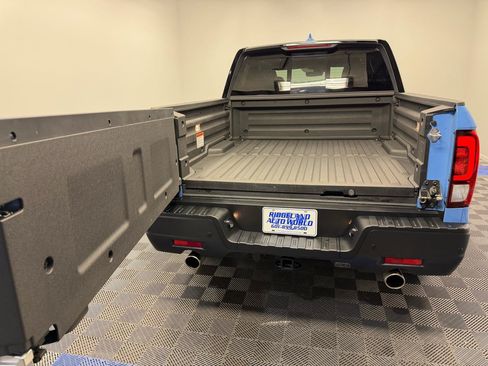 Used 2024 Honda Ridgeline TrailSport image 32